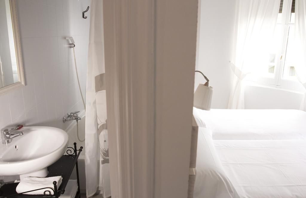 Hostal Monjes Peregrinos Burgo Szoba fotó